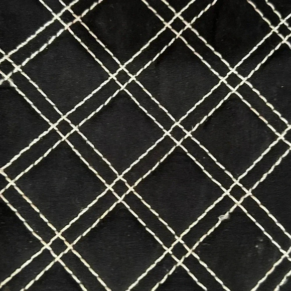 RETIRED: Vera Bradley | ladies wristlet handbag. - Picture 2 of 16